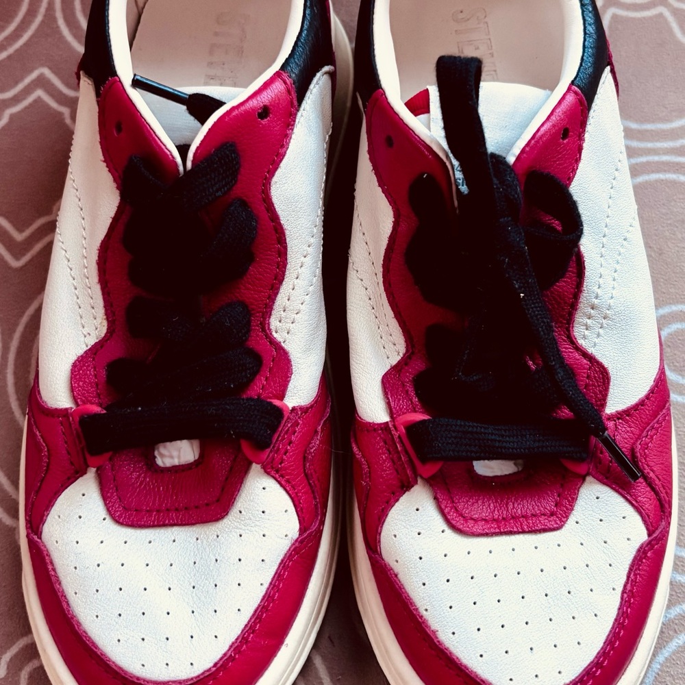 Steve Madden Everlie White/red Leather Sneakers